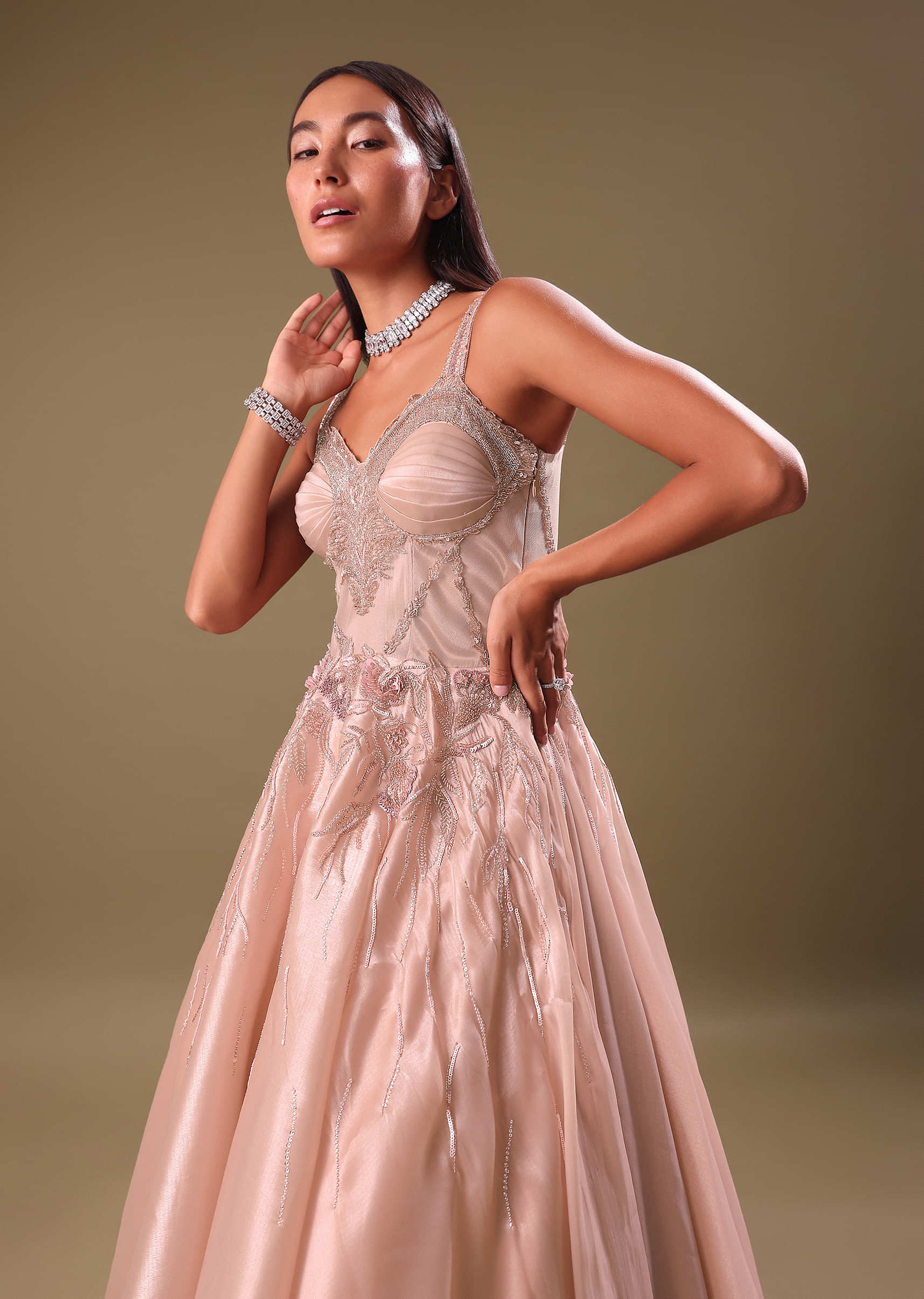 美品【embroidery organdy dress】 Dust Pink Hand Embroidered Organza Gown | KALKI FASHION UK