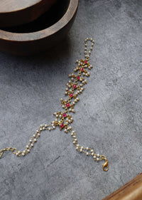 22k Gold Plated Kundan Red Hathphool In Silver Alloy