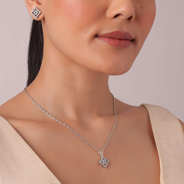 92.5 Sterling Silver Geometric Pendant Necklace Set