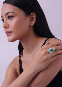 92.5 Sterling Silver Pear Shaped Ring Studded With A Emerald Green Synthetic Stone