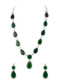 Emerald Diamond Necklace With Earrings