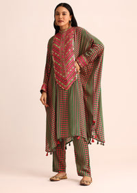 Green Embroidered Crepe Kaftan Kurti And Pant