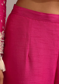 Pink Printed Kurta Pant Set With Net Dupatta