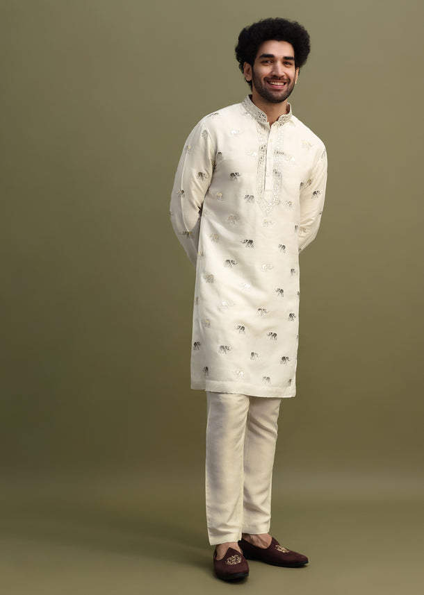 White Kurta With Gold Foil Applique Motifs