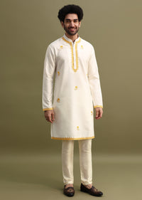 Yellow Shaded Kurta Set With Floral Motif Jacket