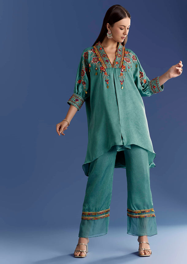Aqua Green Crush Silk Kurta Set With Resham And Beads Work