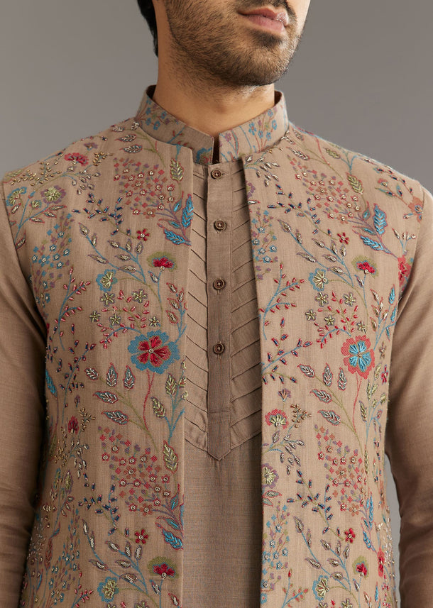 Beige Cotton Silk Kurta Jacket Set With Thread And Bead Work