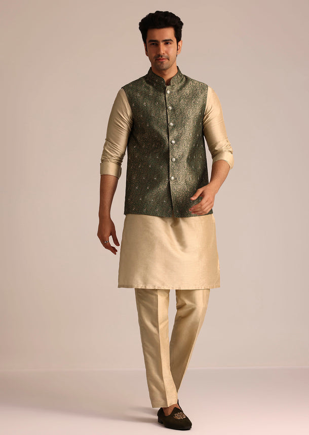 Beige Kurta Pant Set With Green Embroidered Jacket