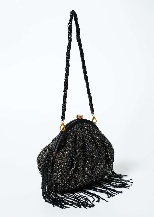 Black Clutch In Sequins Fabric With Cut Dana Fringes On The Edges By Solasta