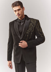 Black Tuxedo Set With Dori Work Cutdana And Stone
