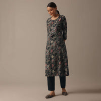 Black Chanderi Kurta Set With Floral Prints