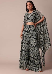 Black Indowestern Set With Geometric Print