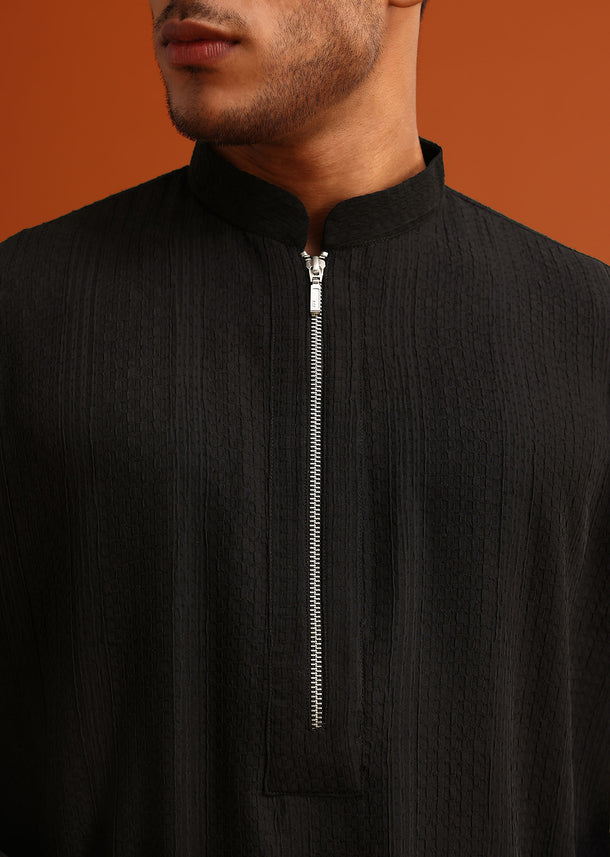 Black Kurta Set With Zipper Closure