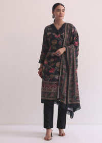 Black Kurti Pant Set With Printed Dupatta