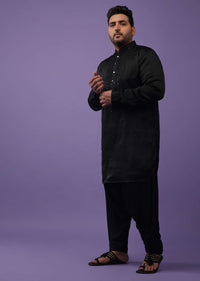 Black Lucknowi Embroidered Kurta In Mini Silk