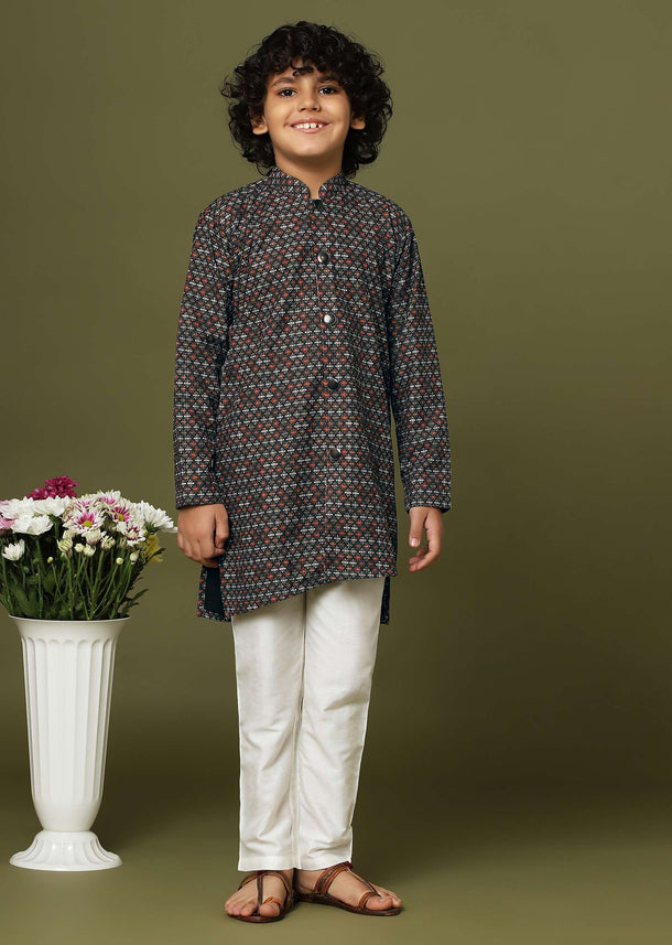 Black Printed Kurta And Pant Set In Silk