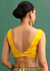 Blue Chiffon Bandhani Saree With Kundan Embroidered Border And Unstitched Blouse
