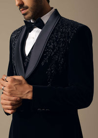 Blue Velvet Tuxedo Set For Men