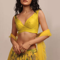 Bright Yellow Sleeveless Blouse With Sweetheart Neckline In Raw Silk
