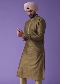 Brown Kurta Set In Silk With Machine Embroidery