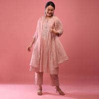 Salmon Pink Pant Suit Set In Lucknowi Abla Embroidery With Mirror And Organza Dupatta