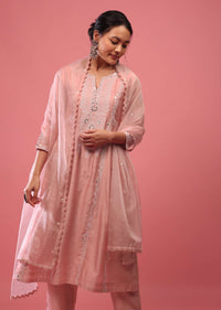 Salmon Pink Pant Suit Set In Lucknowi Abla Embroidery With Mirror And Organza Dupatta