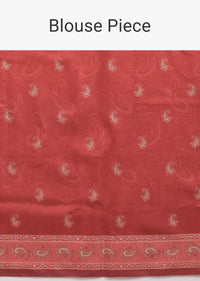 Coral Red Saree In Silk Blend With Paisley Jaal Print Online - Kalki Fashion