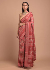 Coral Red Saree In Silk Blend With Paisley Jaal Print Online - Kalki Fashion