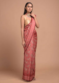 Coral Red Saree In Silk Blend With Paisley Jaal Print Online - Kalki Fashion