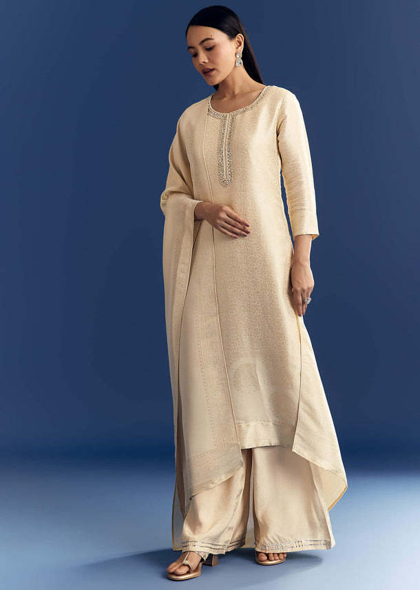 Cream Banarasi Tissue Kurta Set With Zardosi Neckline