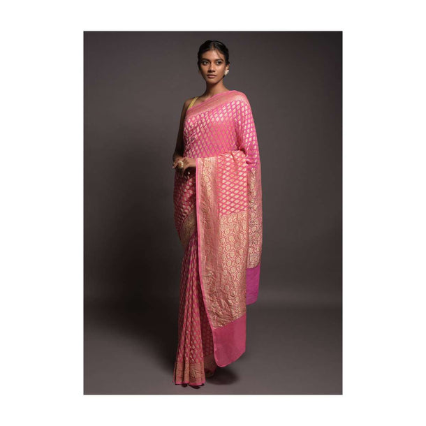 Creamy Pink And Nora Pink Ombre Banarasi Saree In Georgette With Weaved Buttis Online - Kalki Fashion