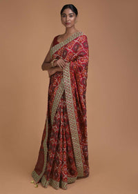 Crimson Red Saree In Silk With Weaved Checks And Floral Motifs All Over Online - Kalki Fashion