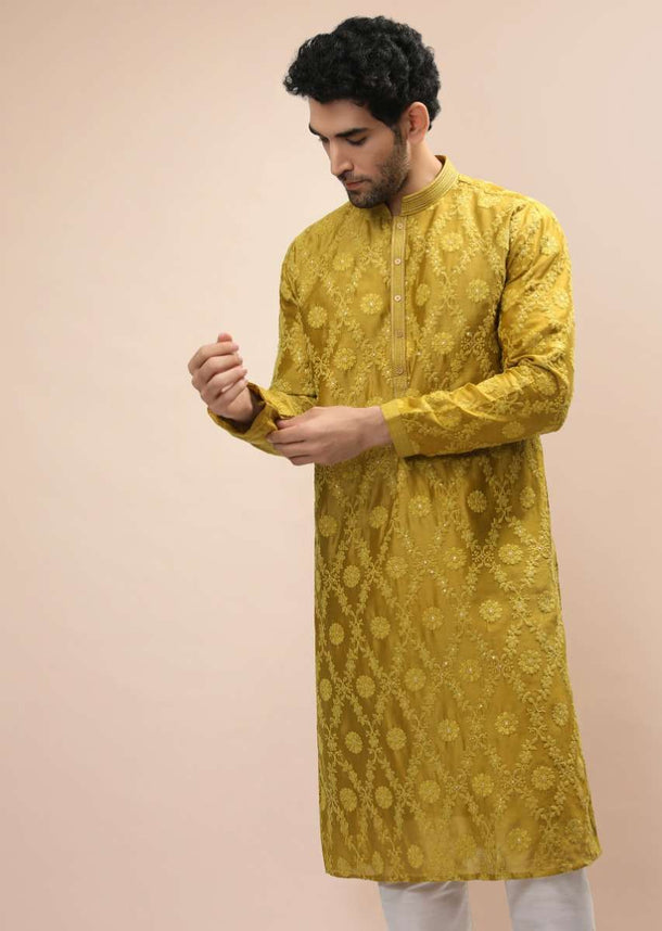 Dark Mustard Kurta Set In Silk With Lucknowi Thread Embroidered Floral Jaal