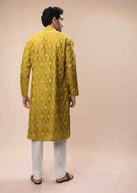Dark Mustard Kurta Set In Silk With Lucknowi Thread Embroidered Floral Jaal