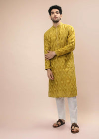 Dark Mustard Kurta Set In Silk With Lucknowi Thread Embroidered Floral Jaal