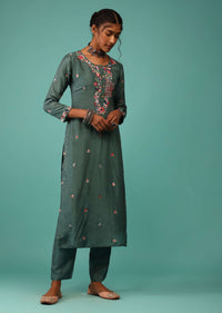Peacock Green Kurta Set In Dola Silk With Kashmiri Thread Embroidery & 3D Floral Work