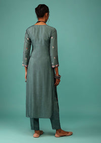 Peacock Green Kurta Set In Dola Silk With Kashmiri Thread Embroidery & 3D Floral Work