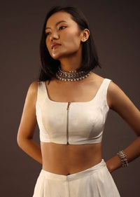 Egret White Sleeveless Blouse With A Scoop Neckline