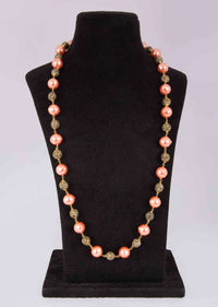 Elegant And Classic Necklace Adorn In Black Stone And Peach Pearls Online - Kalki Fashion