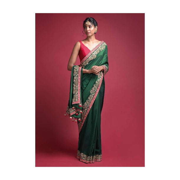 Emerald Green Saree In Silk With An Embellished Red Border Online - Kalki Fashion