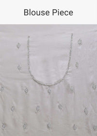 Fog Grey Saree In Chiffon Blend With Beads Embellished Buttis And Kundan Work Online - Kalki Fashion