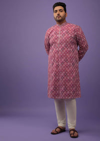 Fuschia Pink Kurta Set In Silk With Thread Embroidery