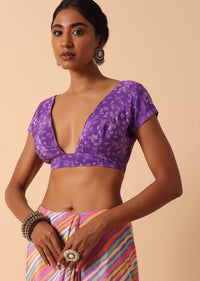 Geometric Printed Purple Muslin Saree With Unstitched Blouse Fabric