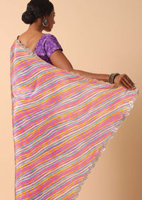 Geometric Printed Purple Muslin Saree With Unstitched Blouse Fabric