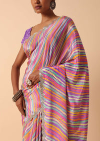 Geometric Printed Purple Muslin Saree With Unstitched Blouse Fabric