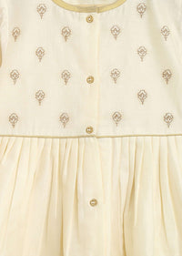 Kalki Girls Combo Of Cream White Embroidered Angrakha Set And Gold Printed Bow Hairclip