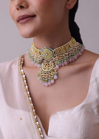 Gold-Finish Kundan Choker Necklace Set With Intricate Work In Mix Metal