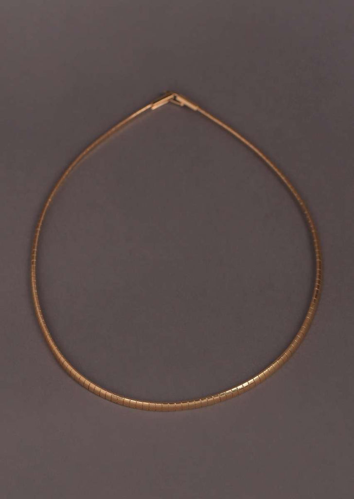 Gold Plated Choker Necklace In Flat Chain Pattern Online - Kalki Fashion