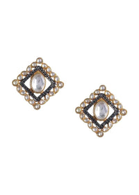 Gold Plated Square Stud Earrings With Kundan And Black Stones Work Online - Kalki Fashion