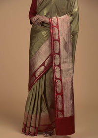 Gold Pure Handloom Saree In Silk With Woven Paisley Buttis And Red Border Online - Kalki Fashion